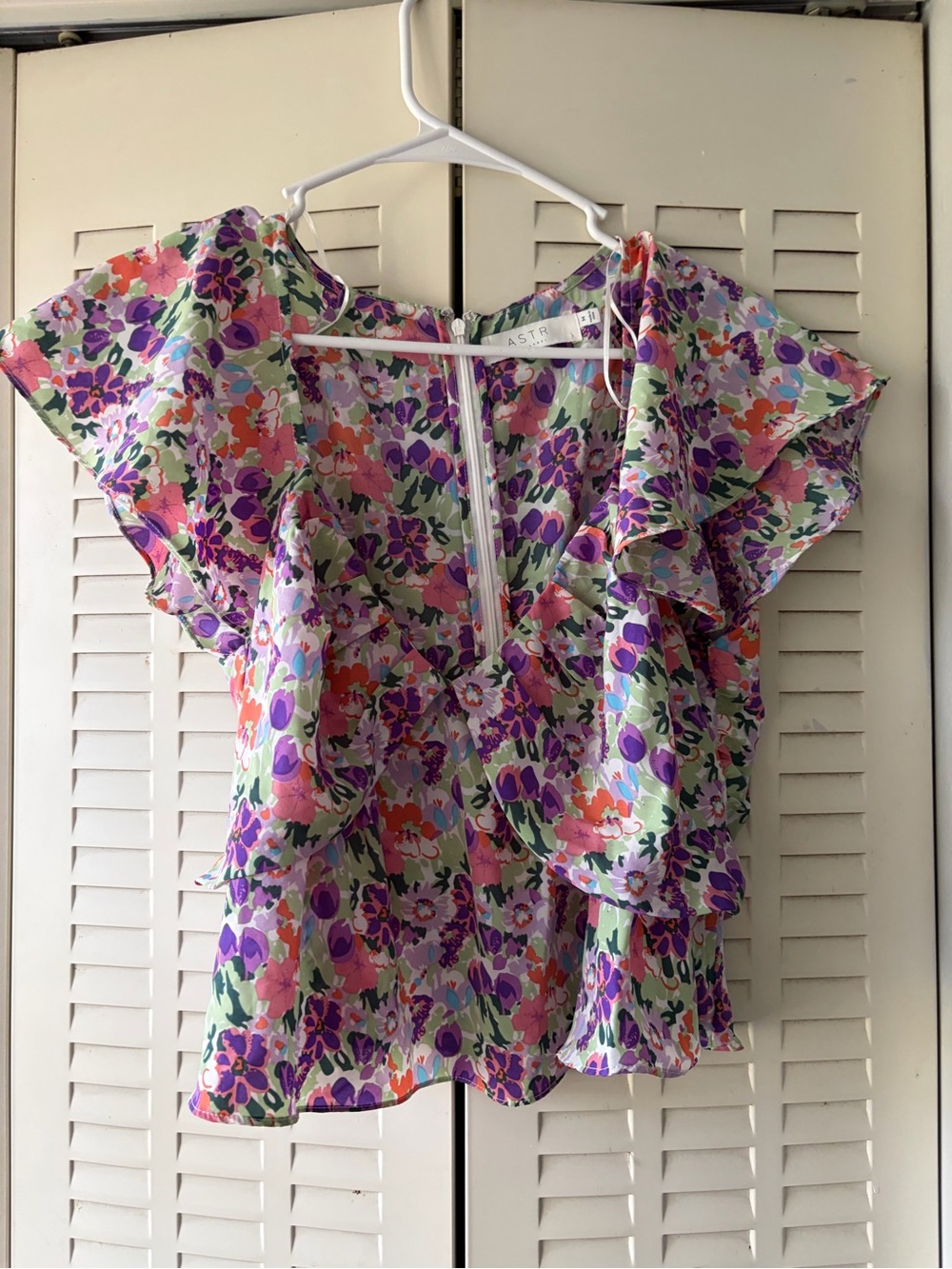 Astr Floral Ruffle Sleeve Top in Purple, Pink, Green, Orange